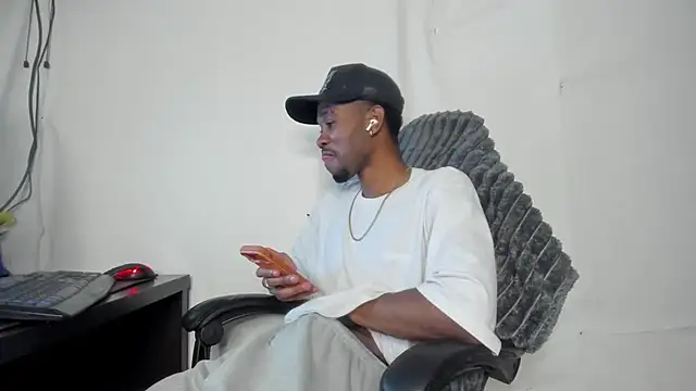 Kofi exotic 2 online show from July 15, 2026, 2:39 am
