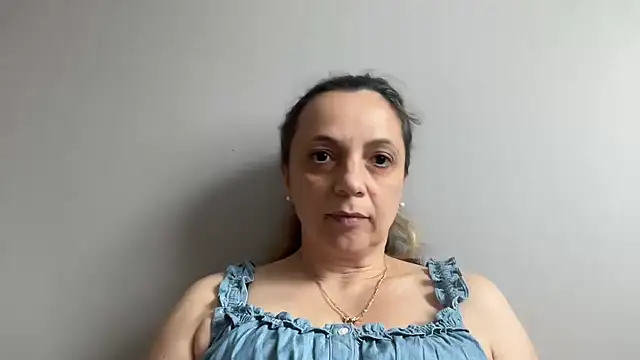 Snapshot of ShyFlameLive chatting on July 8, 2026, 2:21 pm ShyFlameLive online show from July 8, 2026, 2:21 pm