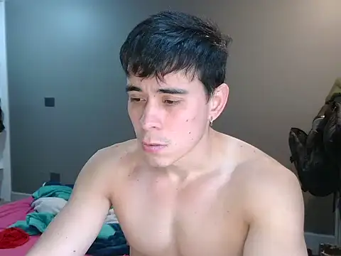 chamo6699 online show from July 25, 2026, 6:49 pm