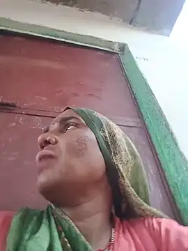 Snapshot of Muskan44s chatting on June 15, 2026, 1:24 pm Muskan44s online show from June 15, 2026, 1:24 pm