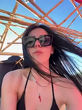 Snapshot of alibi_room chatting on May 1, 2026, 3:16 pm alibi room online show from May 1, 2026, 3:16 pm