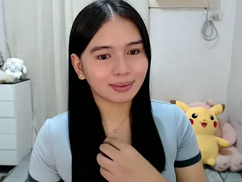 lovely Janeee online show from June 17, 2026, 12:35 am