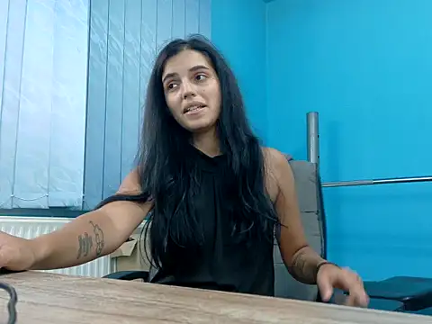 SoniaMoonnnnn online show from July 26, 2026, 7:10 pm