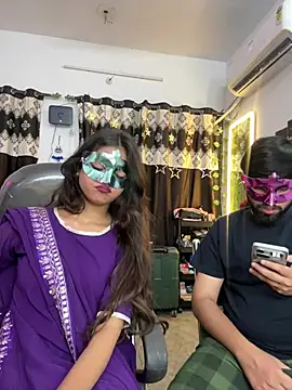Snapshot of pooja_sexy79 chatting on June 5, 2026, 8:03 pm pooja sexy79 online show from June 5, 2026, 8:03 pm