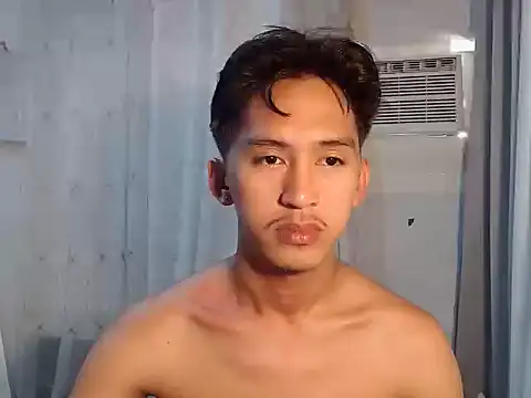 Snapshot of _andrie69_ chatting on March 21, 2026, 7:46 am andrie69 online show from March 21, 2026, 7:46 am