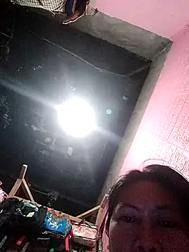 hot pilipina25xxx online show from June 3, 2026, 2:33 pm