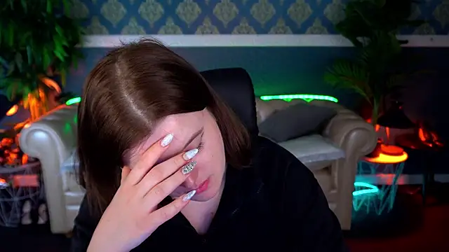 Snapshot of KristiFoxy chatting on April 29, 2026, 2:59 am KristiFoxy online show from April 29, 2026, 2:59 am