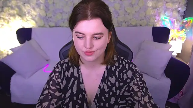 Snapshot of KristiFoxy chatting on June 12, 2026, 12:26 pm KristiFoxy online show from June 12, 2026, 12:26 pm