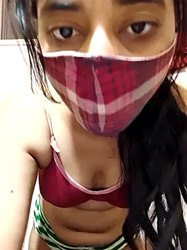 Snapshot of Kitti-Sharma chatting on July 1, 2026, 5:23 pm Kitti-Sharma online show from July 1, 2026, 5:23 pm