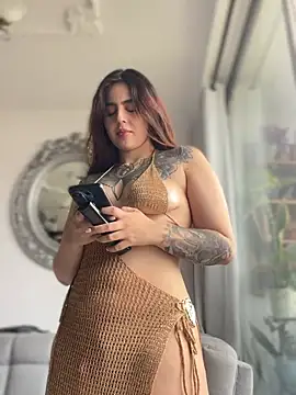 Im Anto online show from July 4, 2026, 8:15 pm