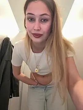 blonde exe online show from May 5, 2026, 3:31 pm