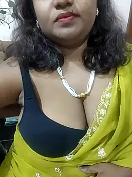 Snapshot of Archana_achu143 chatting on June 8, 2026, 9:42 am Archana achu143 online show from June 8, 2026, 9:42 am
