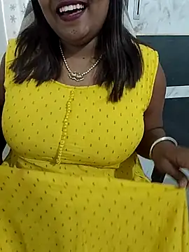 Snapshot of Archana_achu143 chatting on June 30, 2026, 12:39 pm Archana achu143 online show from June 30, 2026, 12:39 pm