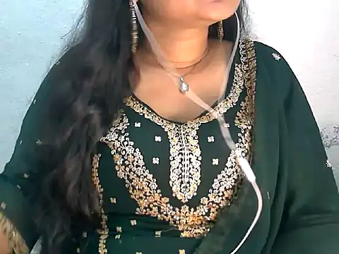 Snapshot of Saniya_K2 chatting on July 25, 2026, 4:15 pm Saniya K2 online show from July 25, 2026, 4:15 pm