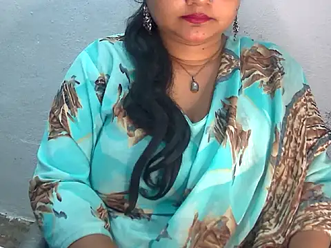 Snapshot of Saniya_K2 chatting on July 29, 2026, 5:33 pm Saniya K2 online show from July 29, 2026, 5:33 pm