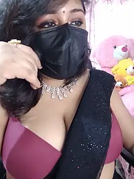 Lovely-Lina7 online show from June 8, 2026, 1:28 am