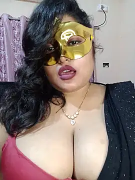 Lovely-Lina7 online show from July 1, 2026, 7:13 pm
