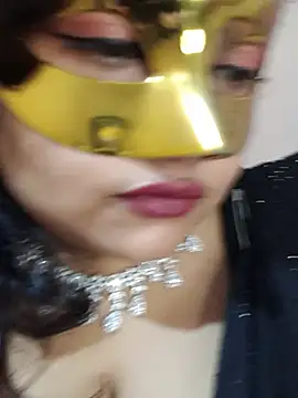 Lovely-Lina7 online show from July 5, 2026, 5:53 pm