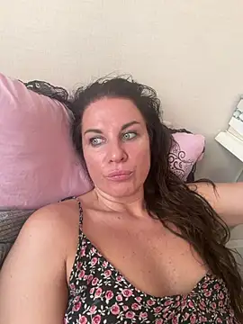 marikyz888 online show from July 16, 2026, 9:37 am