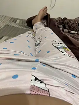 unicornbabe23 online show from May 29, 2026, 2:42 am