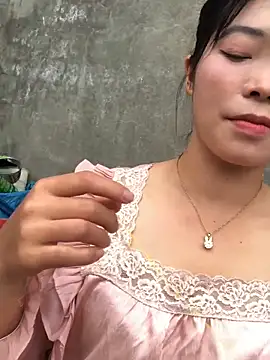 cuty lusy online show from June 11, 2026, 2:53 am