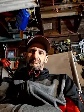 Snapshot of Chase3647 chatting on April 18, 2026, 3:21 am Chase3647 online show from April 18, 2026, 3:21 am