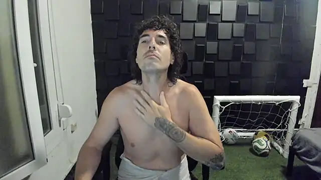 joaquin420 hot online show from June 26, 2026, 8:46 pm