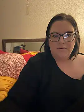 FreaksOffALeash3261 online show from May 22, 2026, 12:11 pm