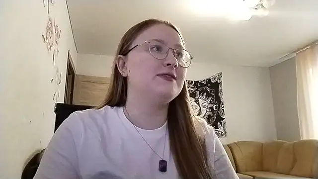 Snapshot of AnikaLipps chatting on July 11, 2026, 1:47 pm AnikaLipps online show from July 11, 2026, 1:47 pm