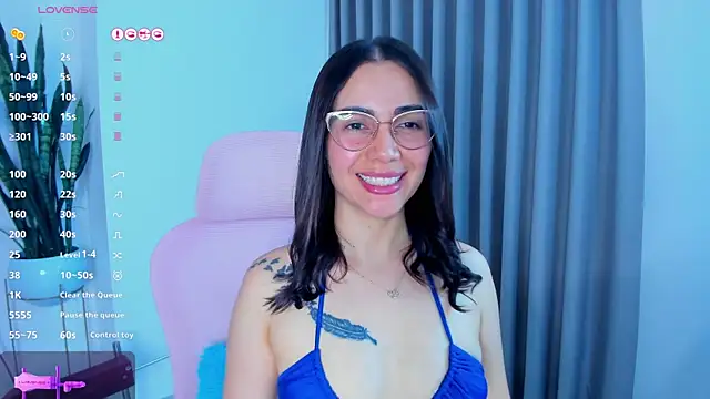 sara ospina22 online show from July 16, 2026, 10:16 pm