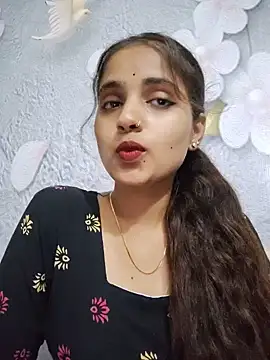 samayra1144 online show from July 5, 2026, 6:15 pm