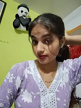 samayra1144 online show from July 11, 2026, 6:43 pm