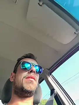vieiratiago963 online show from July 13, 2026, 5:16 pm