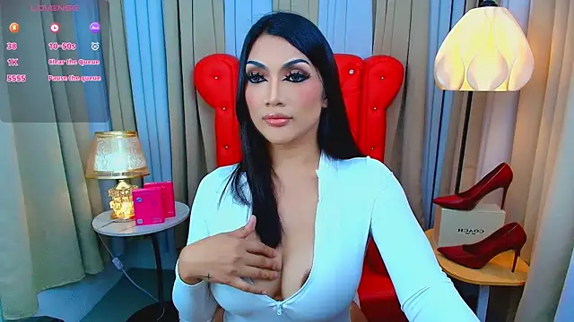 Laureen Hilton online show from July 15, 2026, 12:10 pm