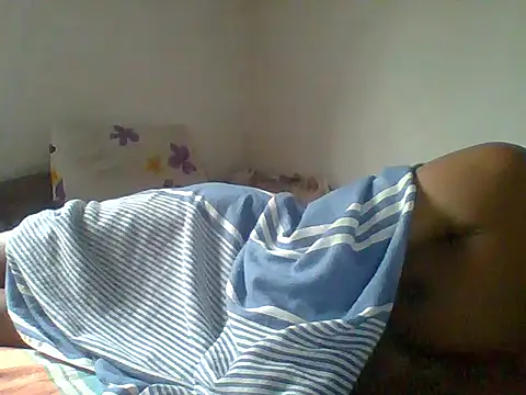 Snapshot of kalumax99 chatting on May 21, 2026, 2:40 am kalumax99 online show from May 21, 2026, 2:40 am