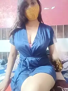 Snapshot of Sweet_sonii chatting on May 20, 2026, 6:03 pm Sweet sonii online show from May 20, 2026, 6:03 pm