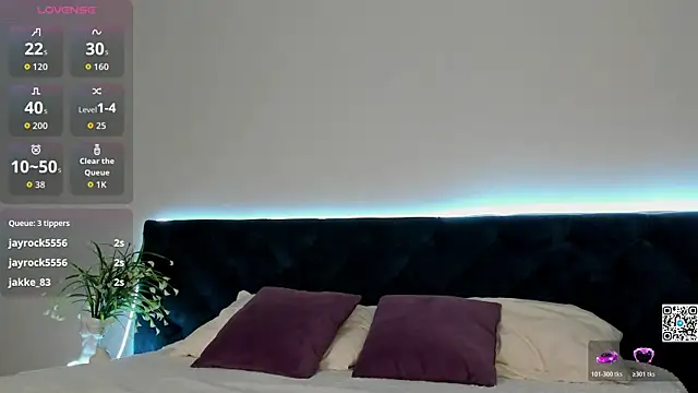Adele Lanea online show from July 14, 2026, 2:05 am