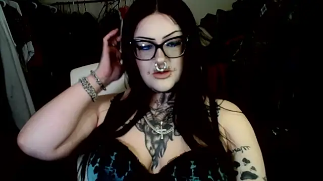 grindhouseho online show from June 19, 2026, 5:23 am