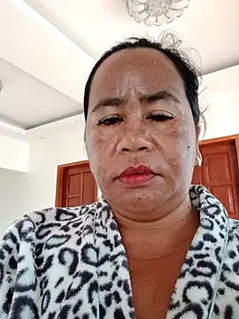 mature l0ve43 online show from April 26, 2026, 11:57 pm