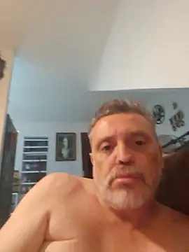 PilotingMuchness online show from July 4, 2026, 12:28 am