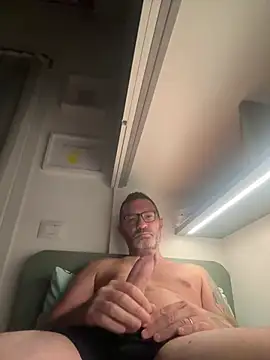 Snapshot of ivandotato23 chatting on July 13, 2026, 9:28 pm ivandotato23 online show from July 13, 2026, 9:28 pm