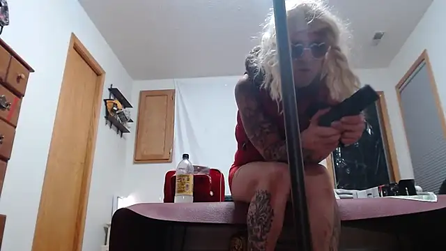 jersierosexx online show from July 29, 2026, 4:32 am