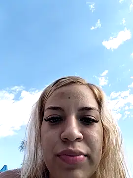 Snapshot of Lana_C chatting on June 10, 2026, 9:14 pm Lana C online show from June 10, 2026, 9:14 pm