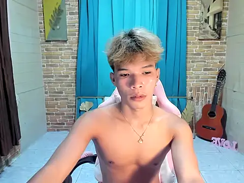 Nick cummer12 online show from June 11, 2026, 12:58 pm