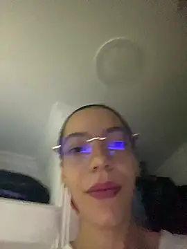 Maluxx333 online show from July 12, 2026, 10:34 pm
