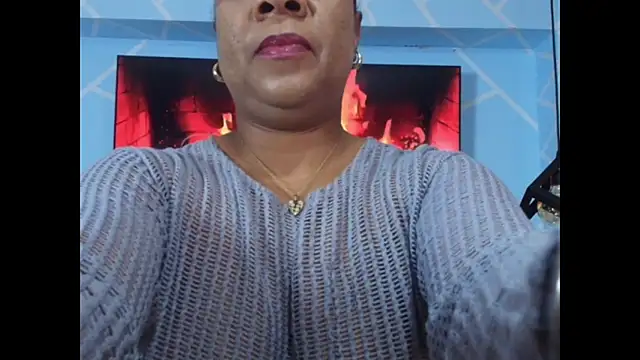 Snapshot of sharon_noa chatting on June 1, 2026, 2:08 pm sharon noa online show from June 1, 2026, 2:08 pm