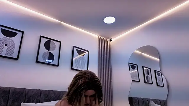 Snapshot of serena_arias7 chatting on June 18, 2026, 5:41 am serena arias7 online show from June 18, 2026, 5:41 am