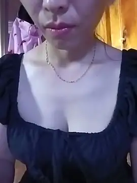 hd love69 online show from June 18, 2026, 10:52 am