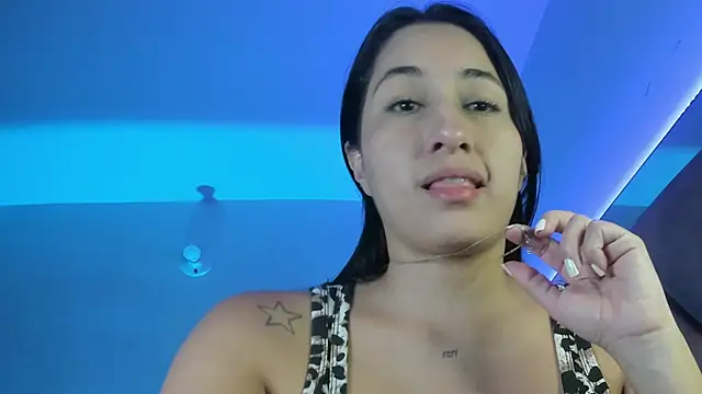 Snapshot of Alanah_connory chatting on June 29, 2026, 6:19 pm Alanah connory online show from June 29, 2026, 6:19 pm