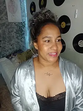 Snapshot of medusafox_ chatting on June 26, 2026, 5:12 am medusafox online show from June 26, 2026, 5:12 am